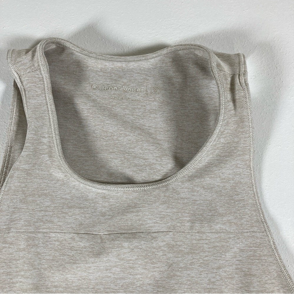 OUTDOOR VOICES Slash Back Open Back Cutout Crop Tank Heather Gray Sport Gym  M - Picture 6 of 10